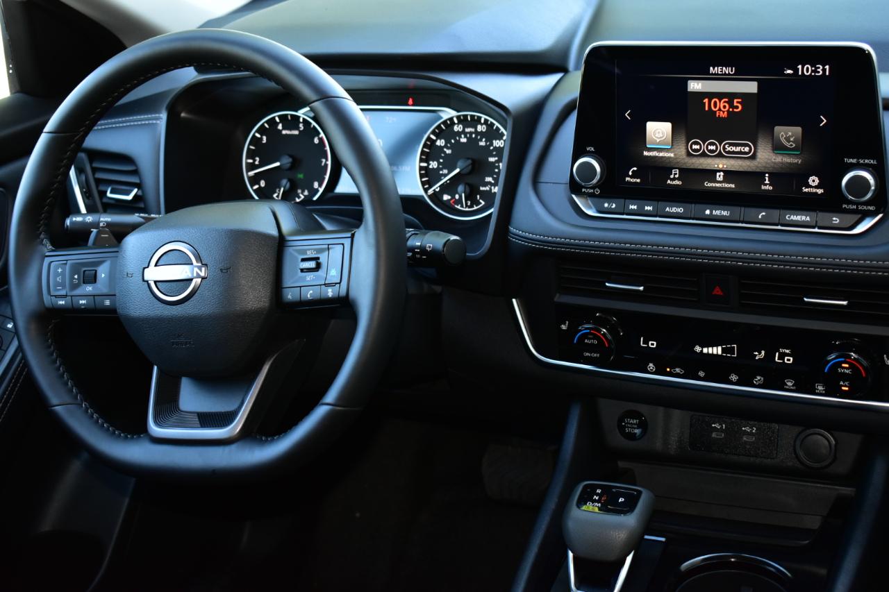 Nissan Rogue FWD SV *Ltd Avail* 2026