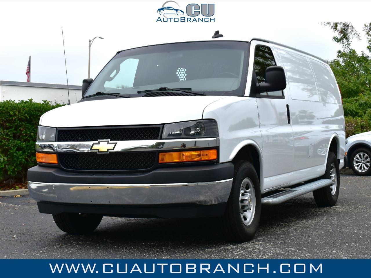 Chevrolet Express Cargo Van RWD 2500 135" 2024