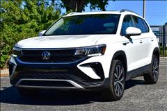 2024 Volkswagen Taos 