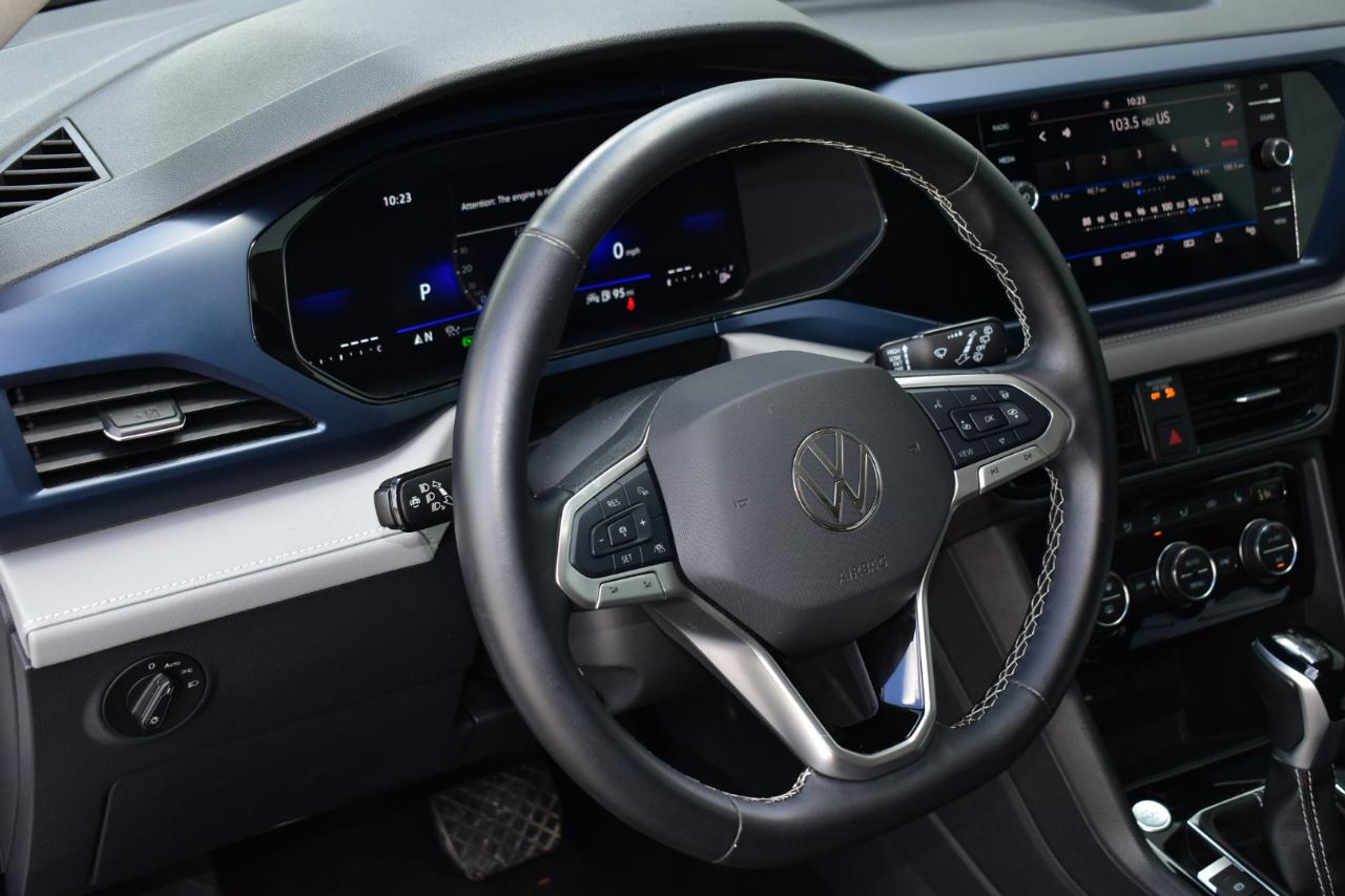 Volkswagen Taos SE FWD 2024