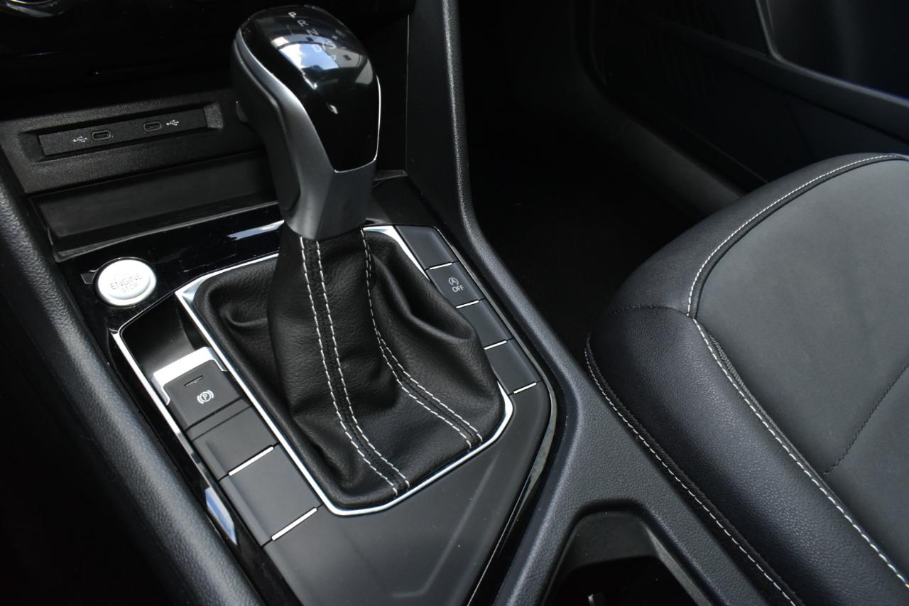 Volkswagen Taos SE FWD 2024