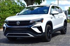 2024 Volkswagen Taos 