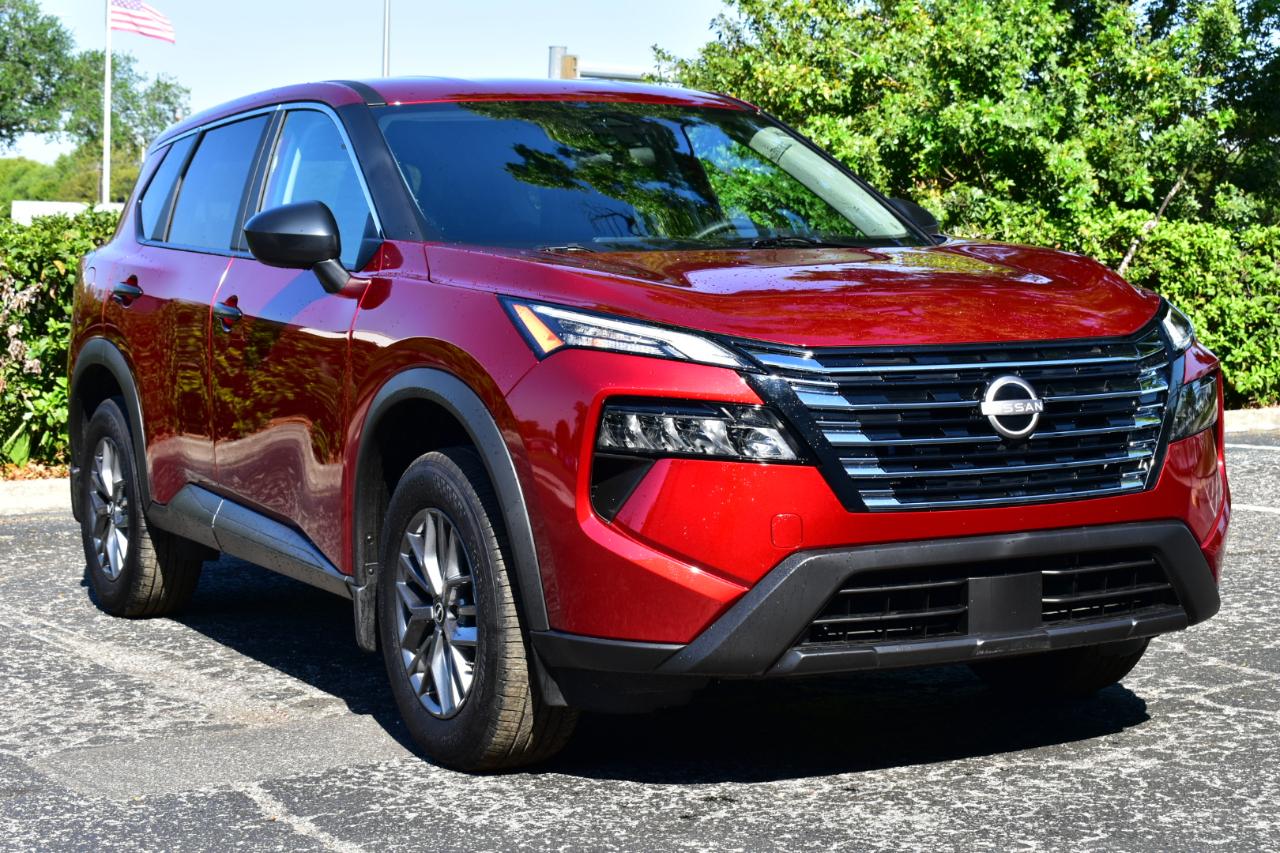 Nissan Rogue FWD S 2025