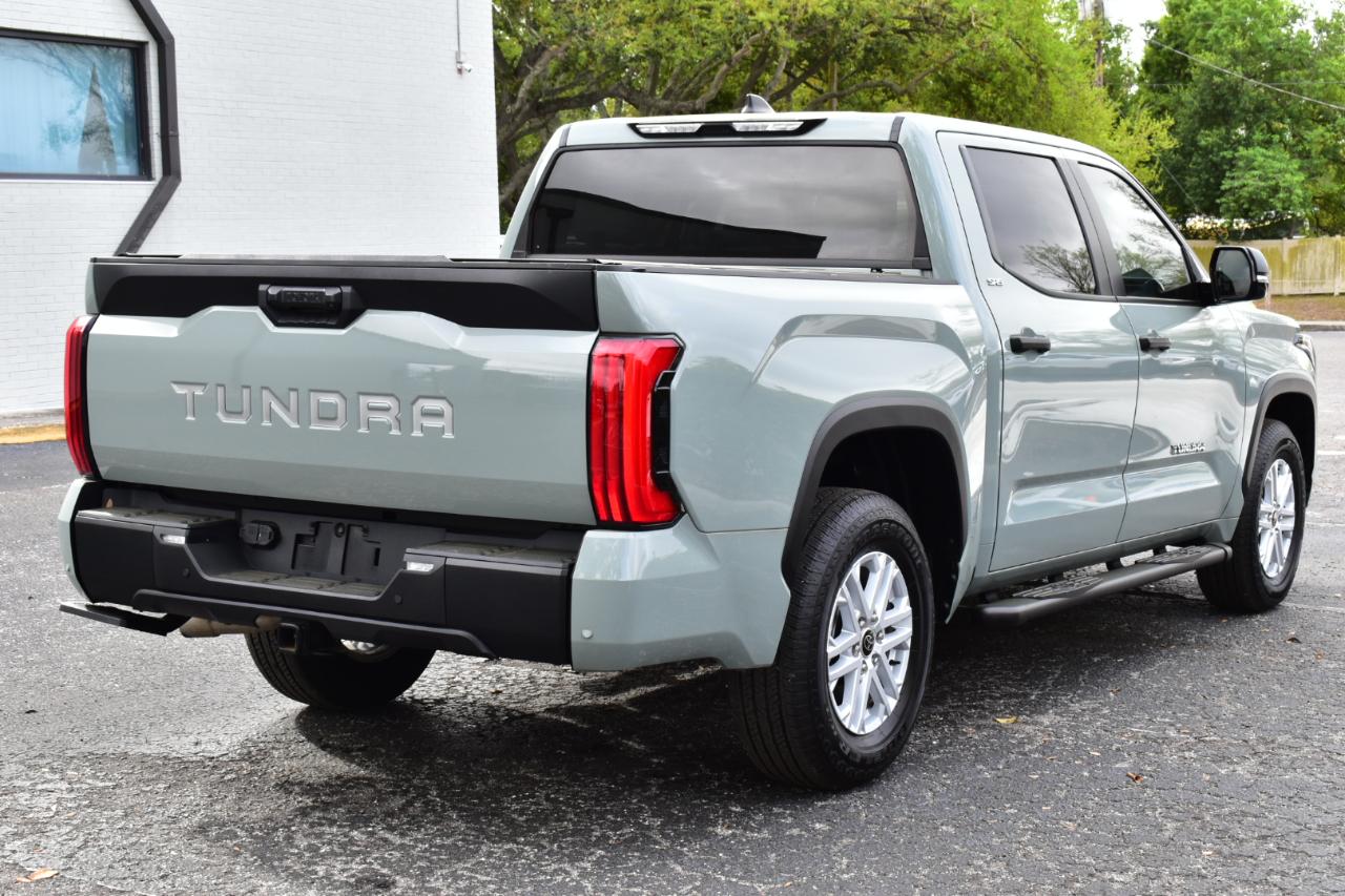 Toyota Tundra  2024
