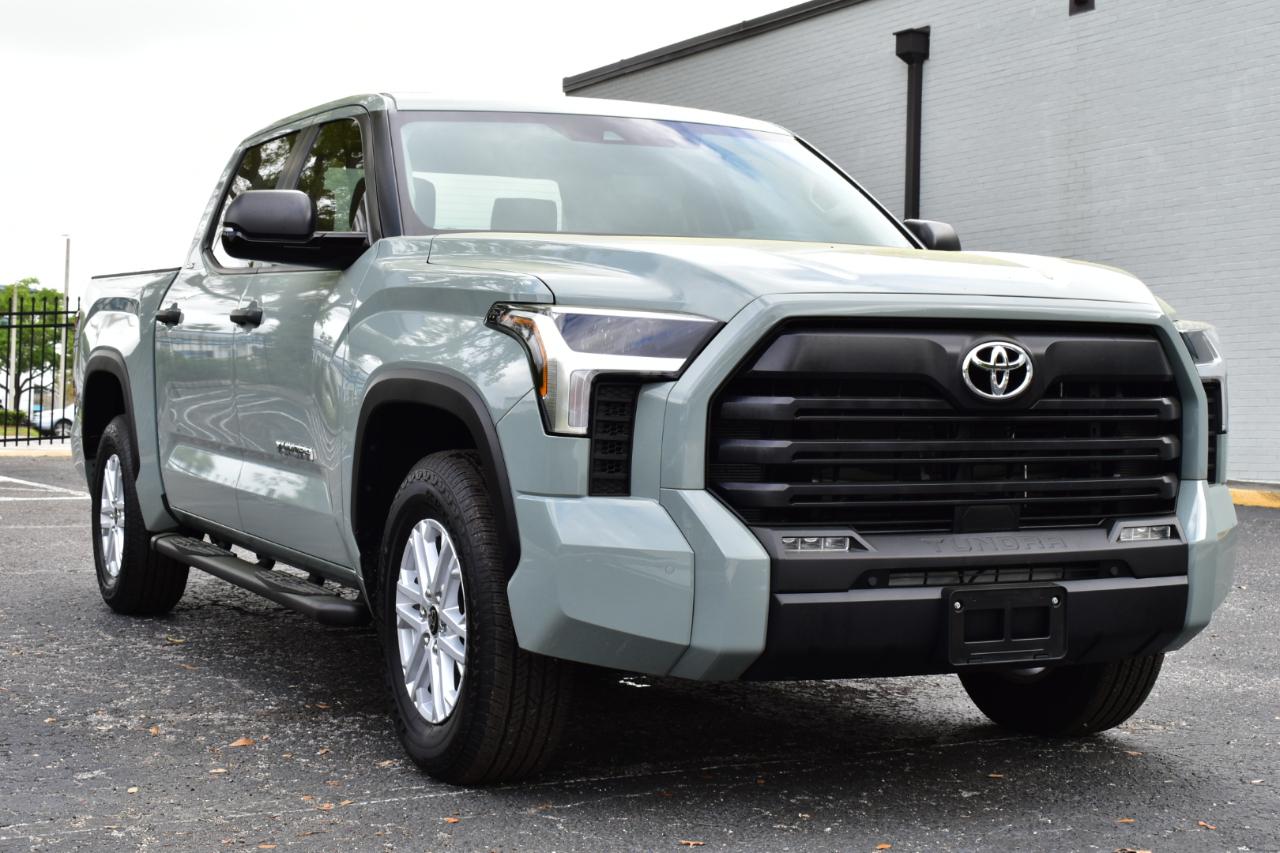 Toyota Tundra  2024