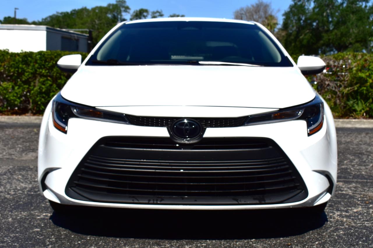 Toyota Corolla LE CVT (Natl) 2024