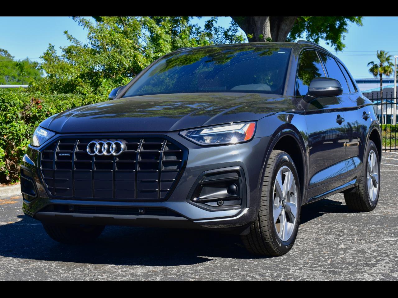 Audi Q5 Premium 40 TFSI quattro 2025