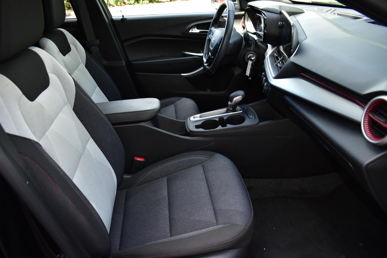 Chevrolet Trax FWD 4dr 1RS 2024