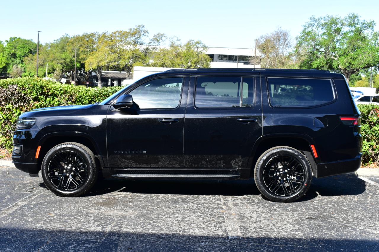 Jeep Wagoneer Series II Carbide 4x4 2023