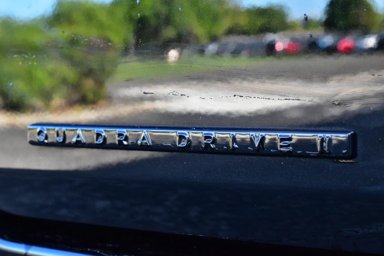 Jeep Wagoneer Series II Carbide 4x4 2023