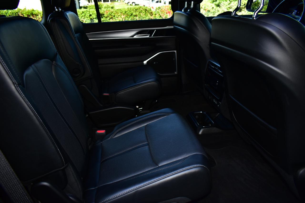 Jeep Wagoneer Series II Carbide 4x4 2023