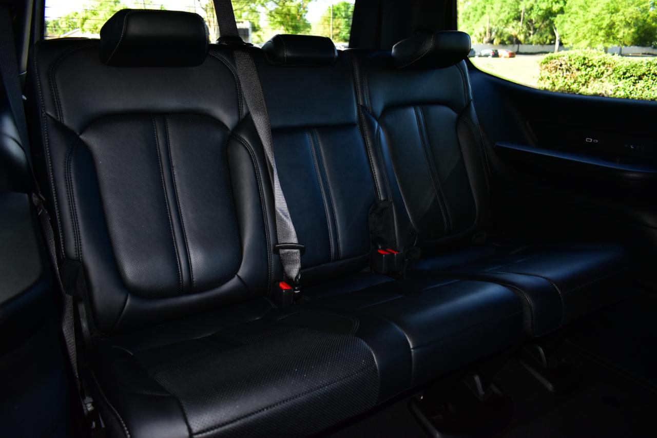 Jeep Wagoneer Series II Carbide 4x4 2023