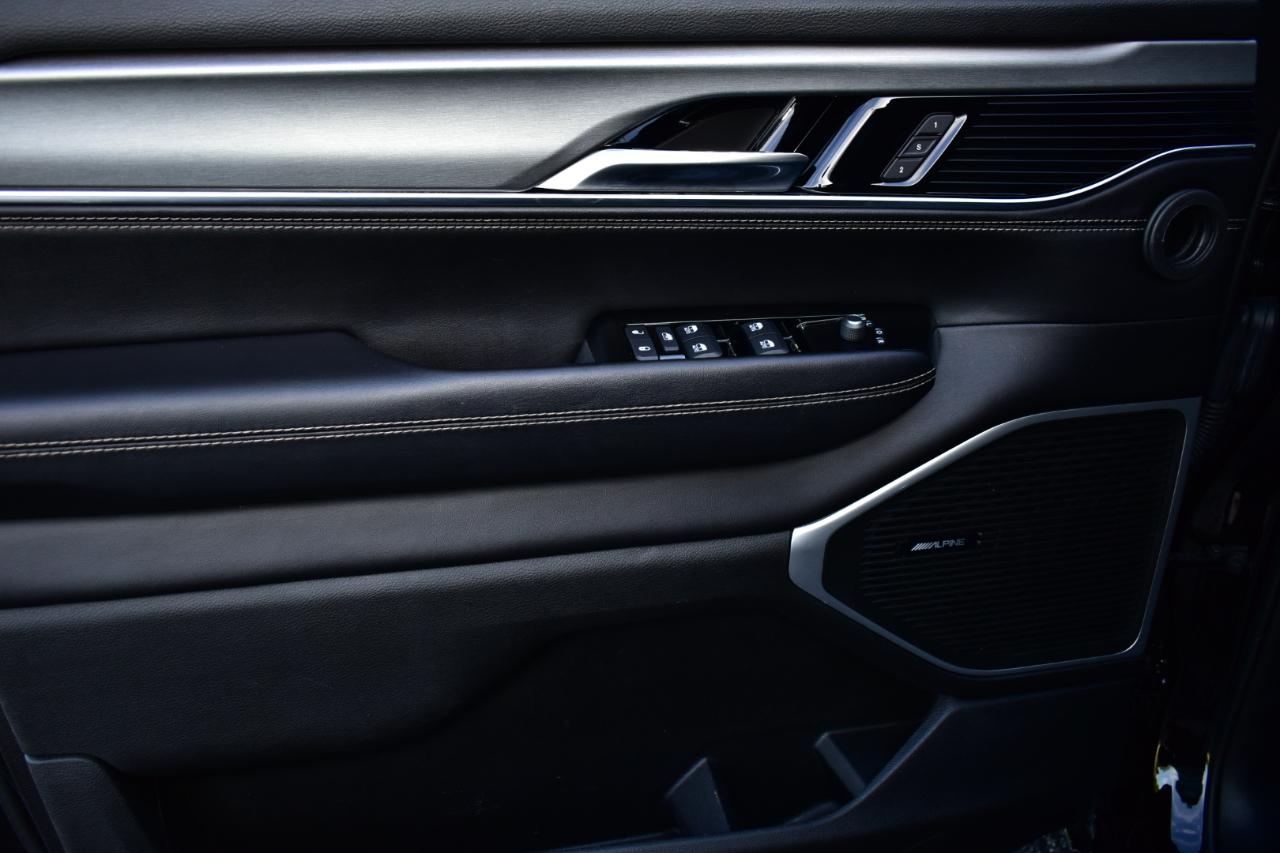 Jeep Wagoneer Series II Carbide 4x4 2023