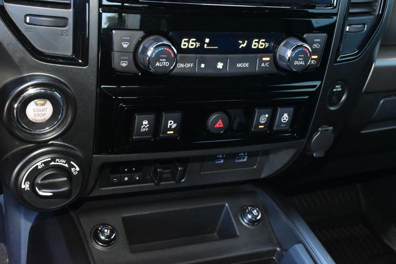 Nissan Titan 4x4 Crew Cab PRO-4X 2022