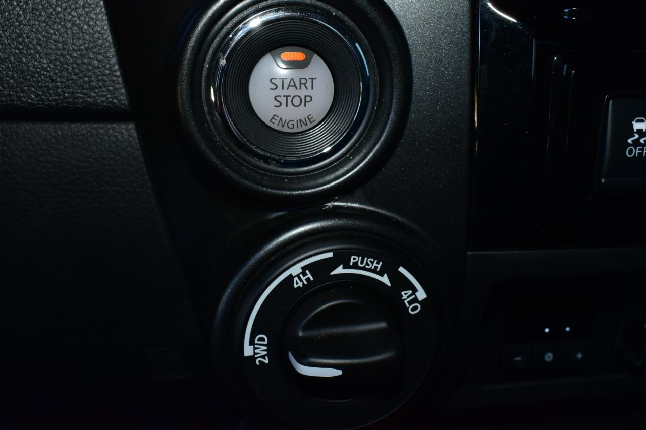 Nissan Titan 4x4 Crew Cab PRO-4X 2022