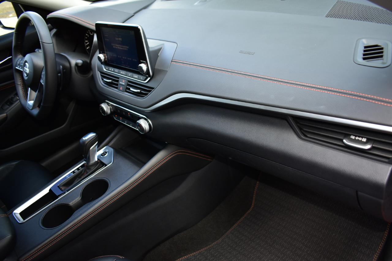 Nissan Altima 2.5 SR Sedan 2022