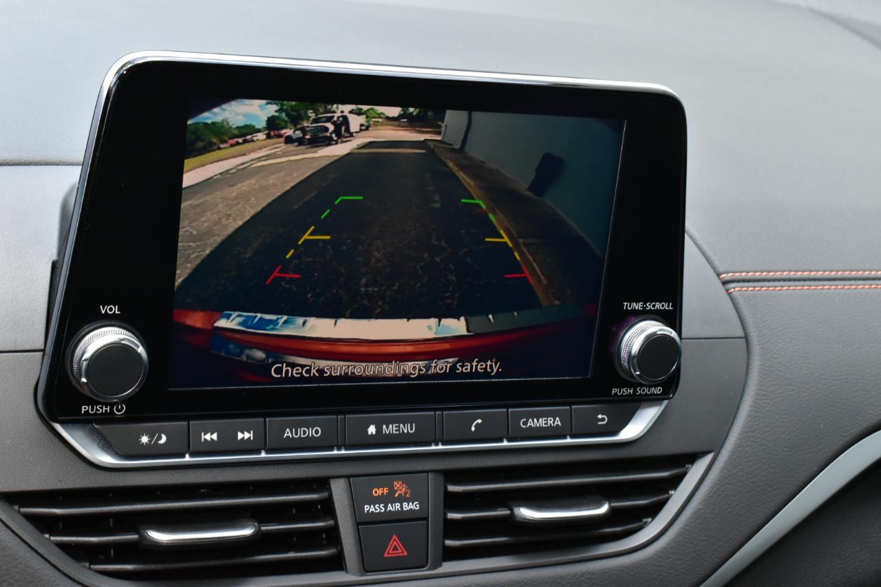 Nissan Altima 2.5 SR Sedan 2022