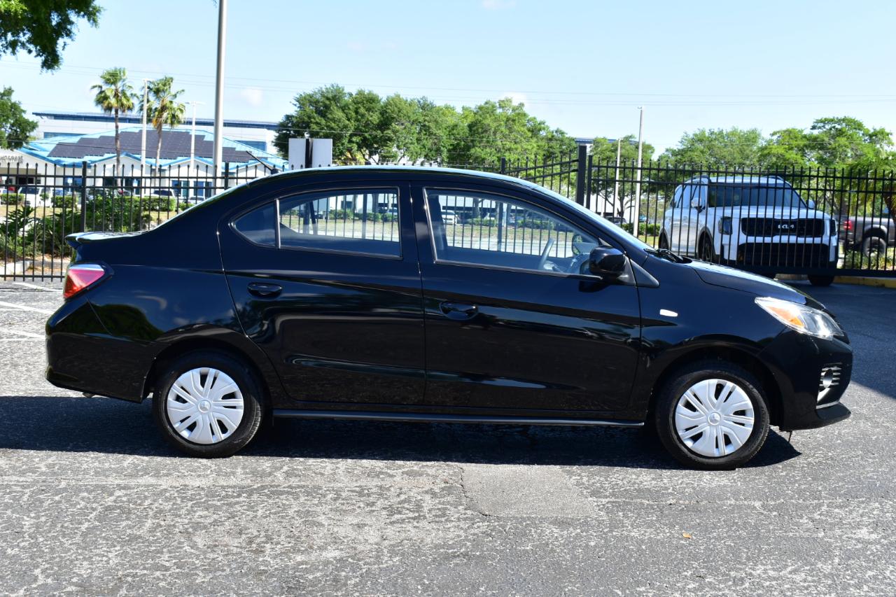 Mitsubishi Mirage G4 ES CVT 2024