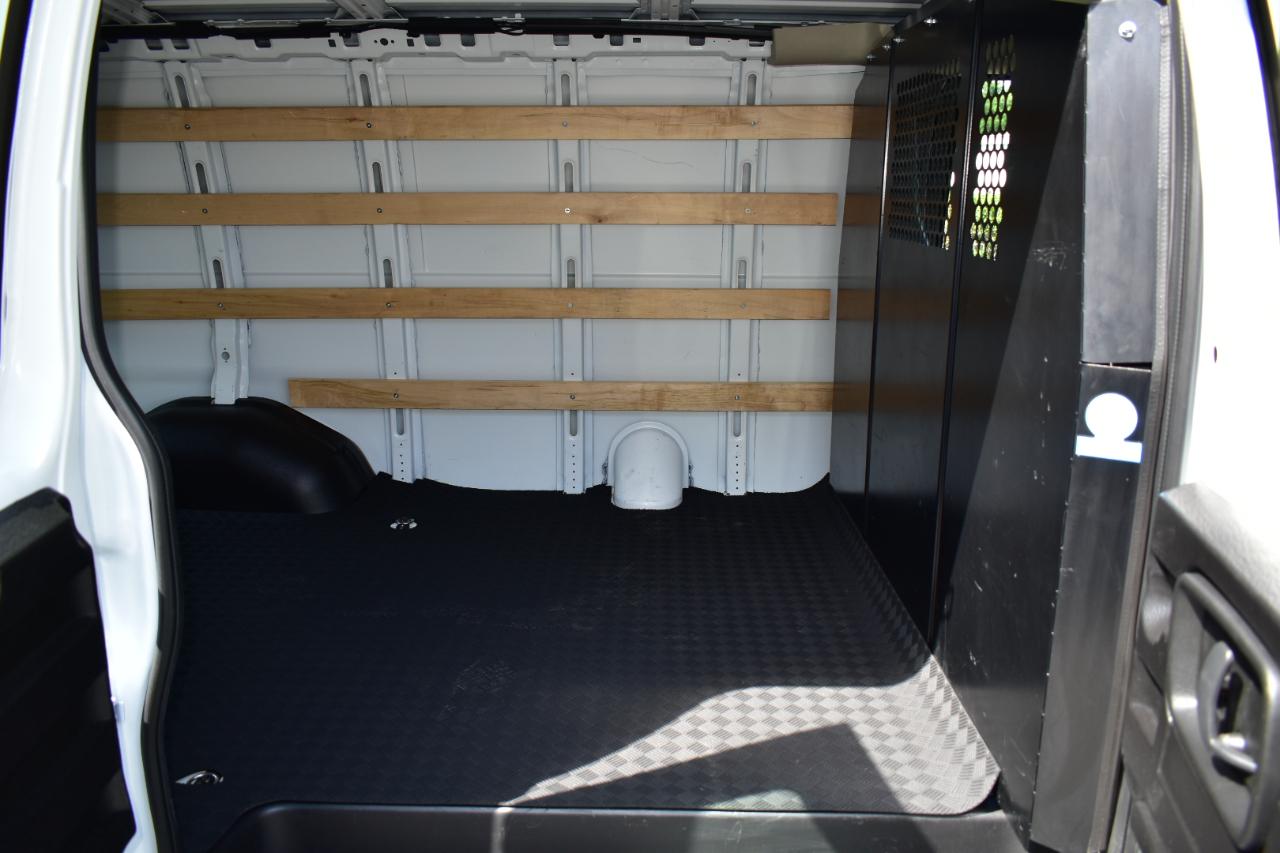 GMC Savana Cargo Van RWD 2500 135" 2024
