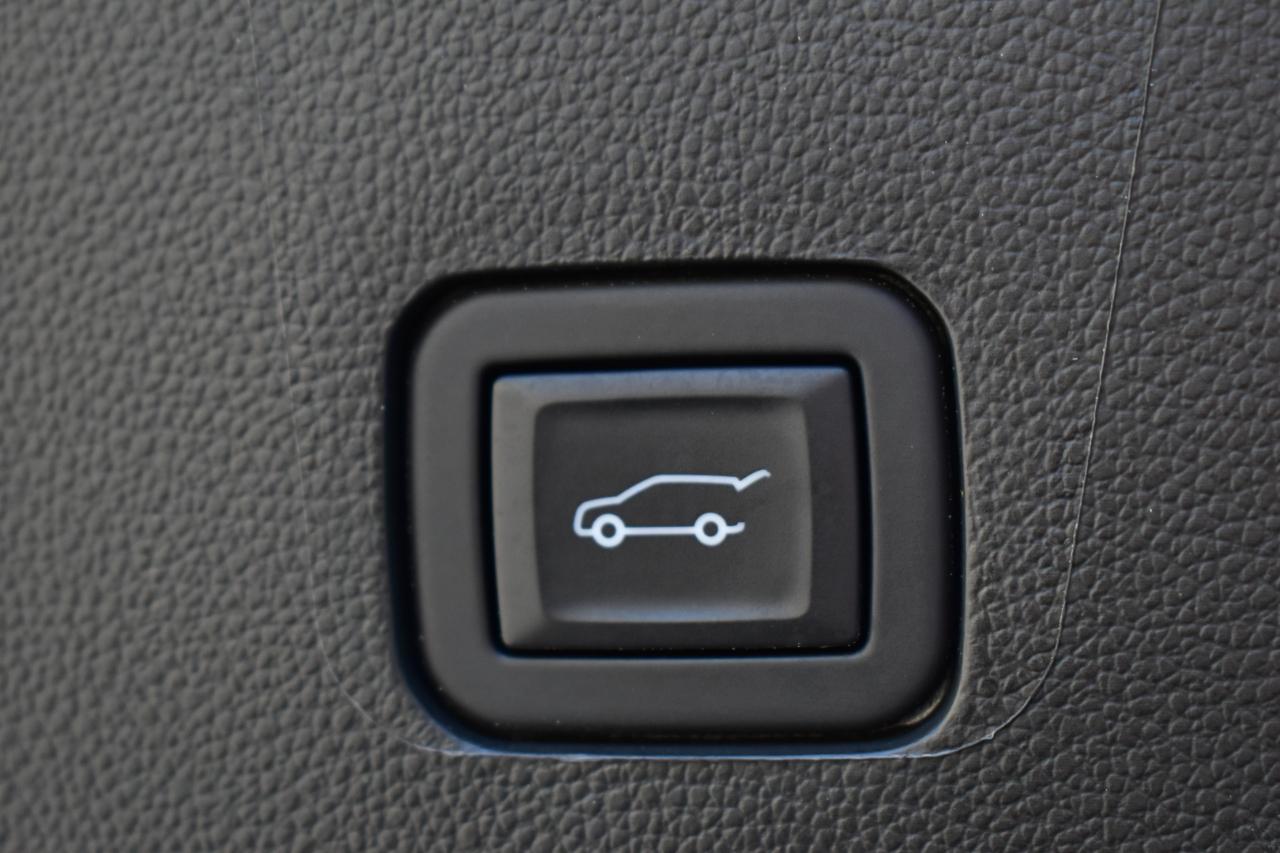 Chevrolet Traverse Limited FWD 4dr LT Cloth w/1LT 2024