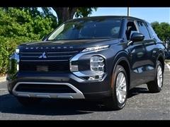 2024 Mitsubishi Outlander 