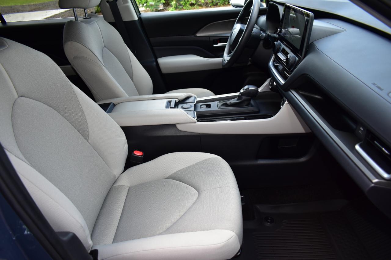 Toyota Grand Highlander LE AWD 2025