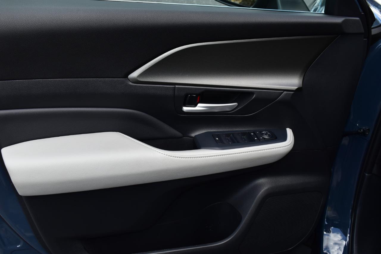 Toyota Grand Highlander LE AWD 2025