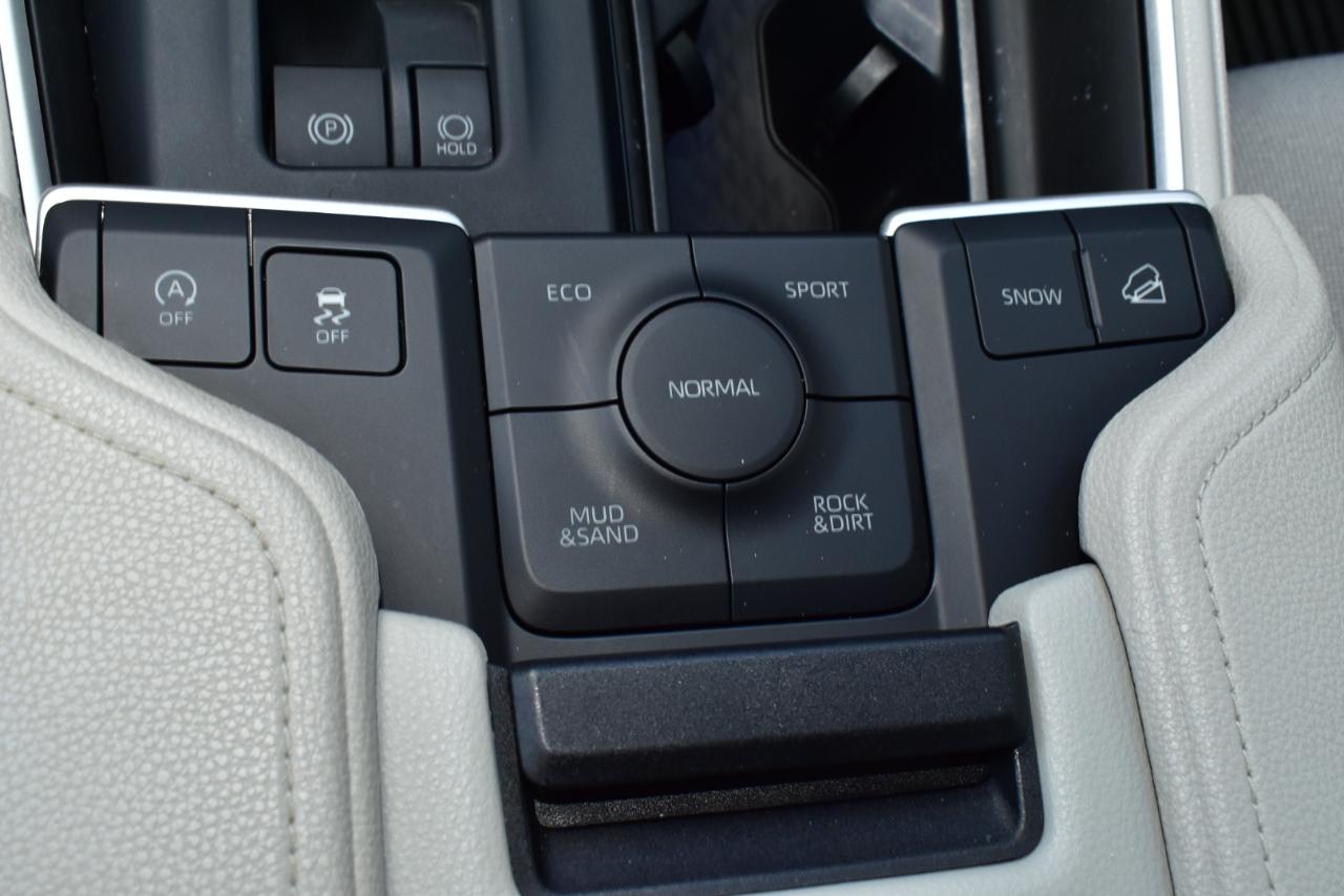 Toyota Grand Highlander LE AWD 2025