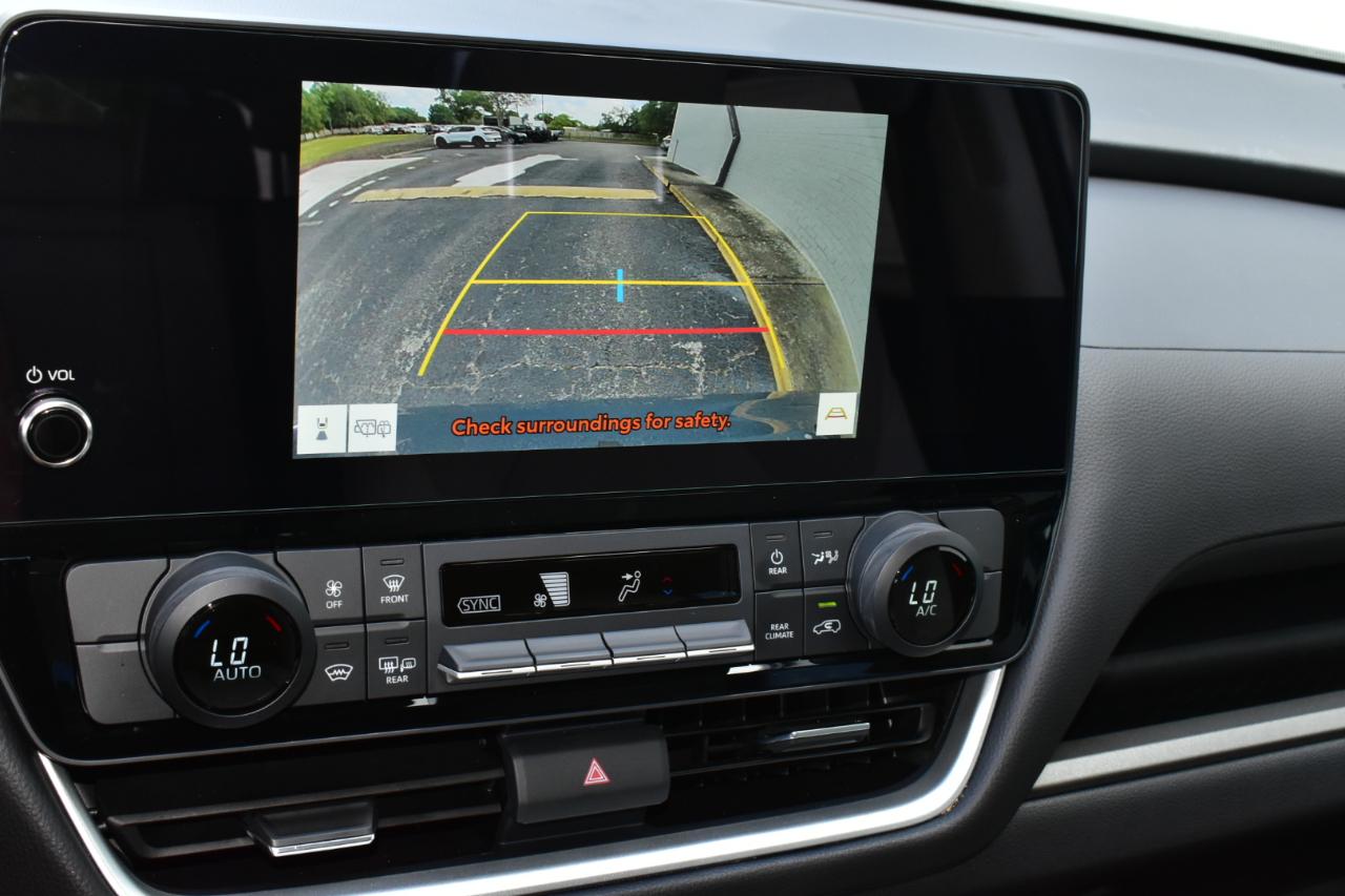 Toyota Grand Highlander LE AWD 2025