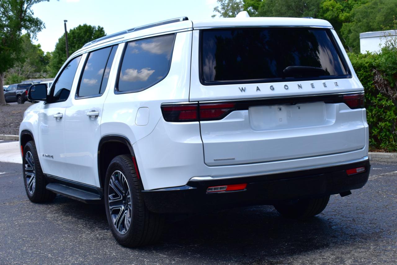 Jeep Wagoneer 4x4 2023