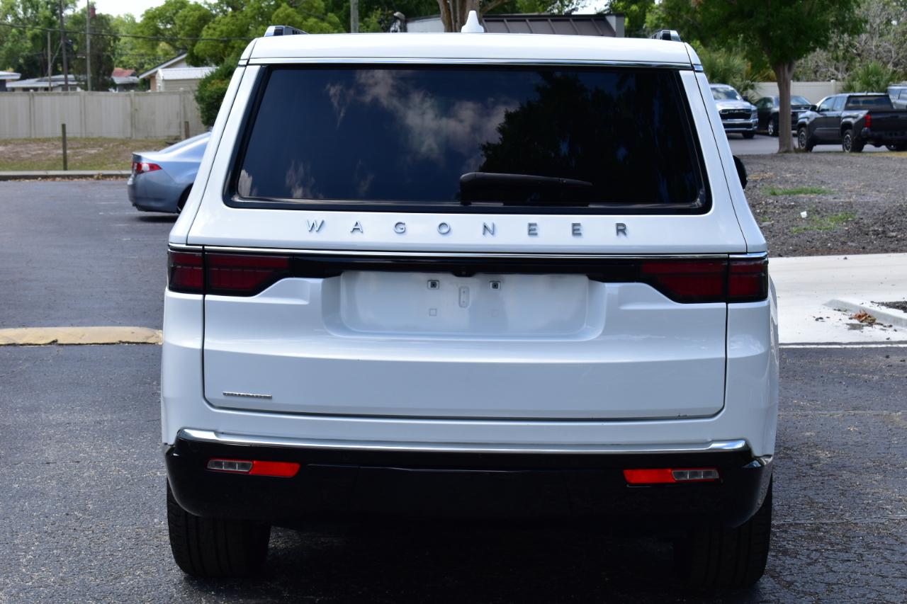 Jeep Wagoneer 4x4 2023