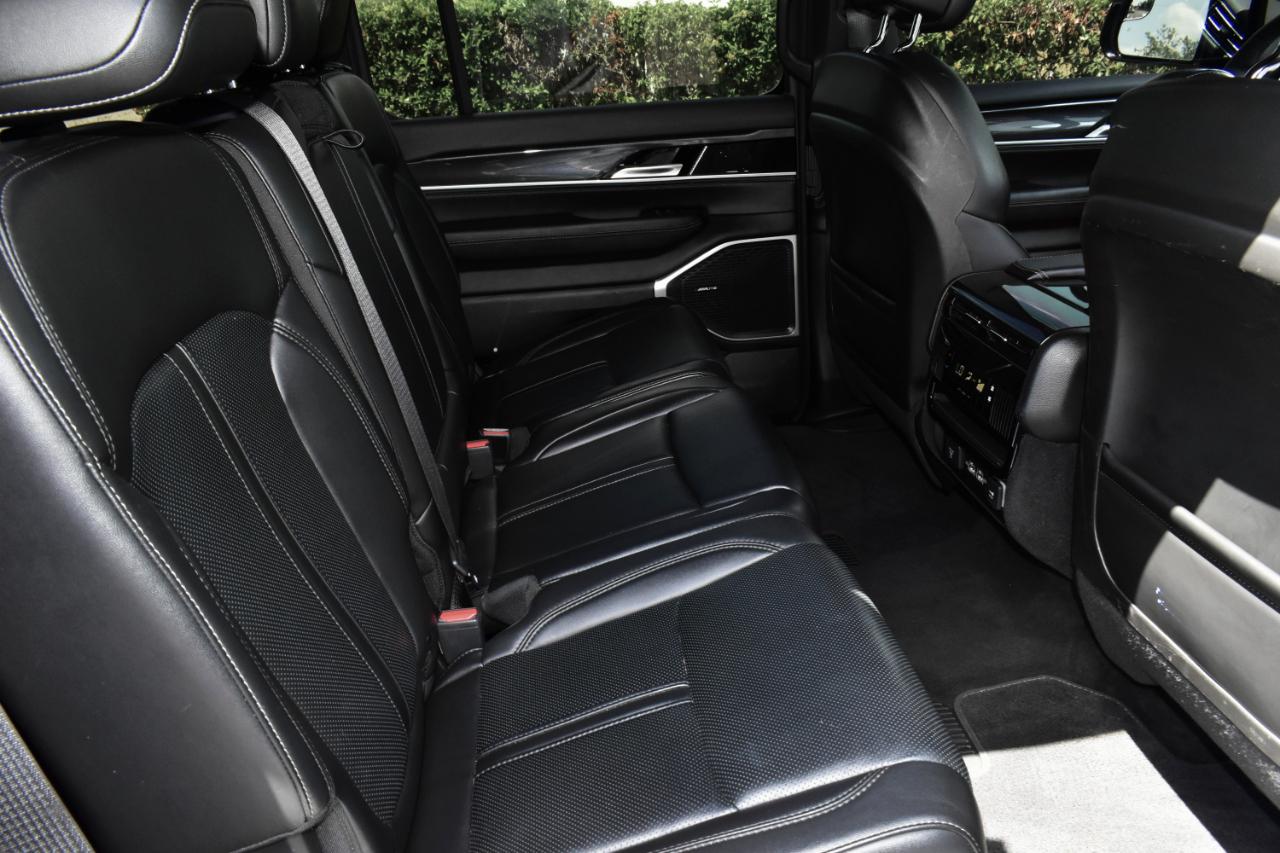 Jeep Wagoneer 4x4 2023