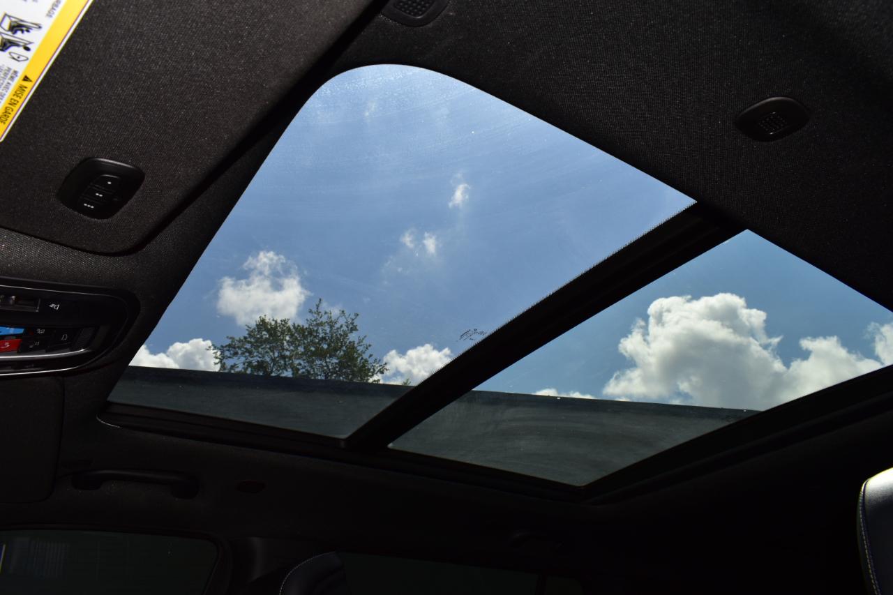 Jeep Wagoneer 4x4 2023