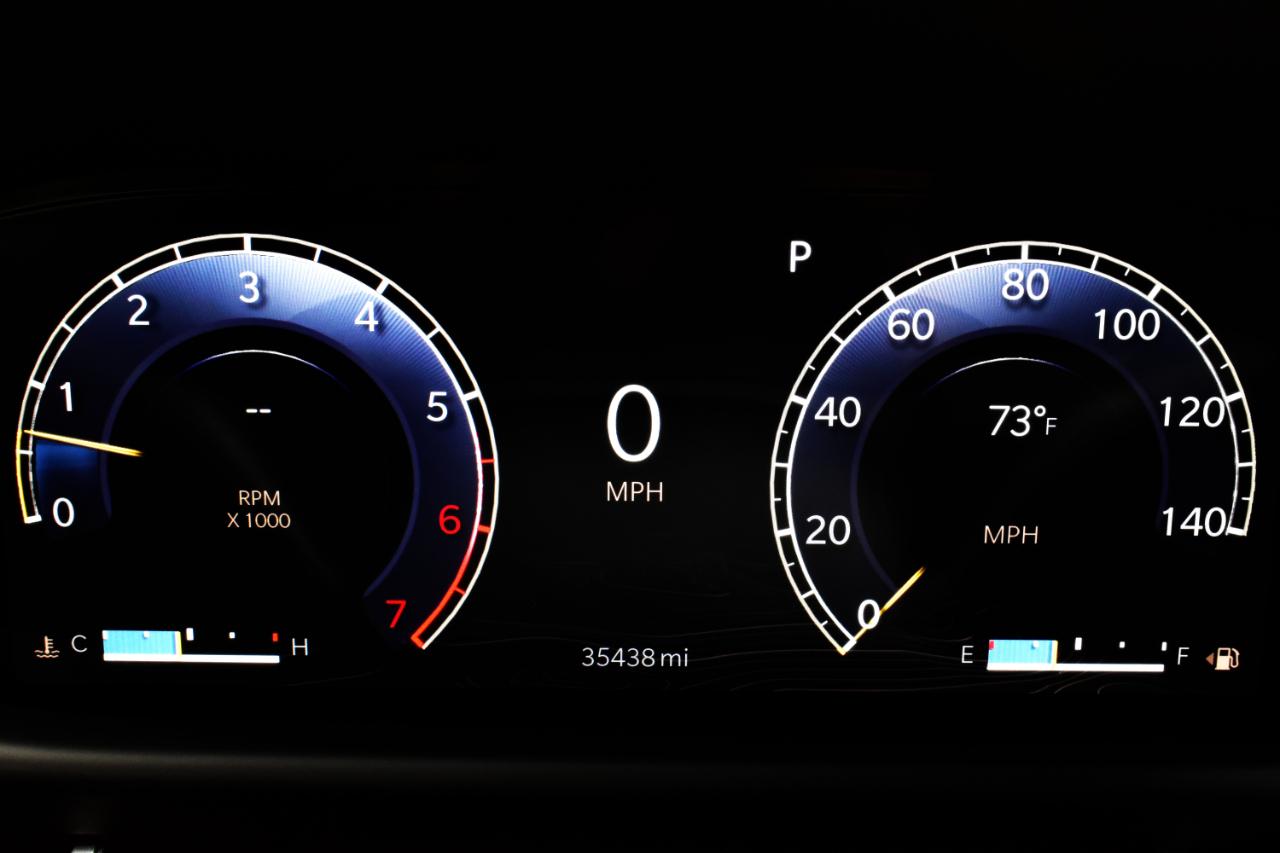 Jeep Wagoneer 4x4 2023