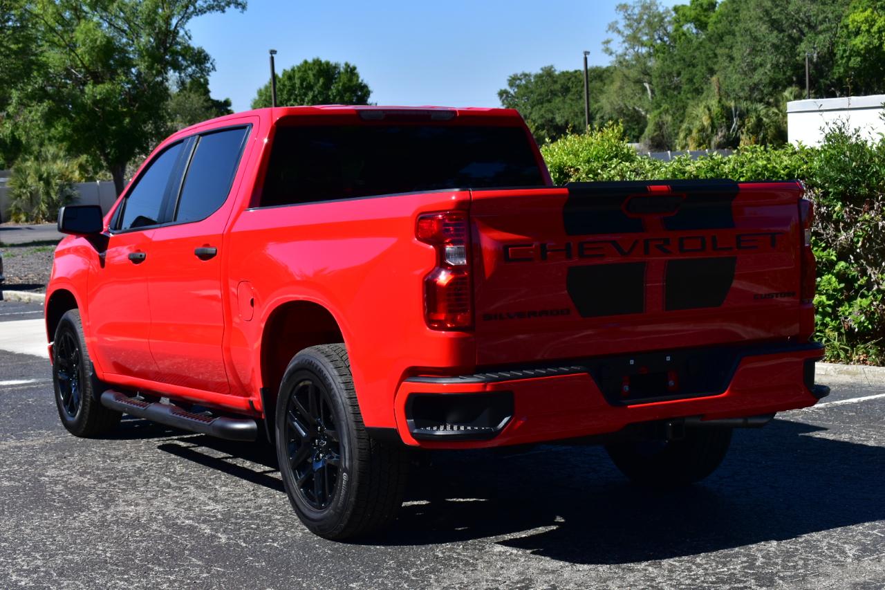 Chevrolet Silverado 1500 2WD Crew Cab 147" Custom 2025