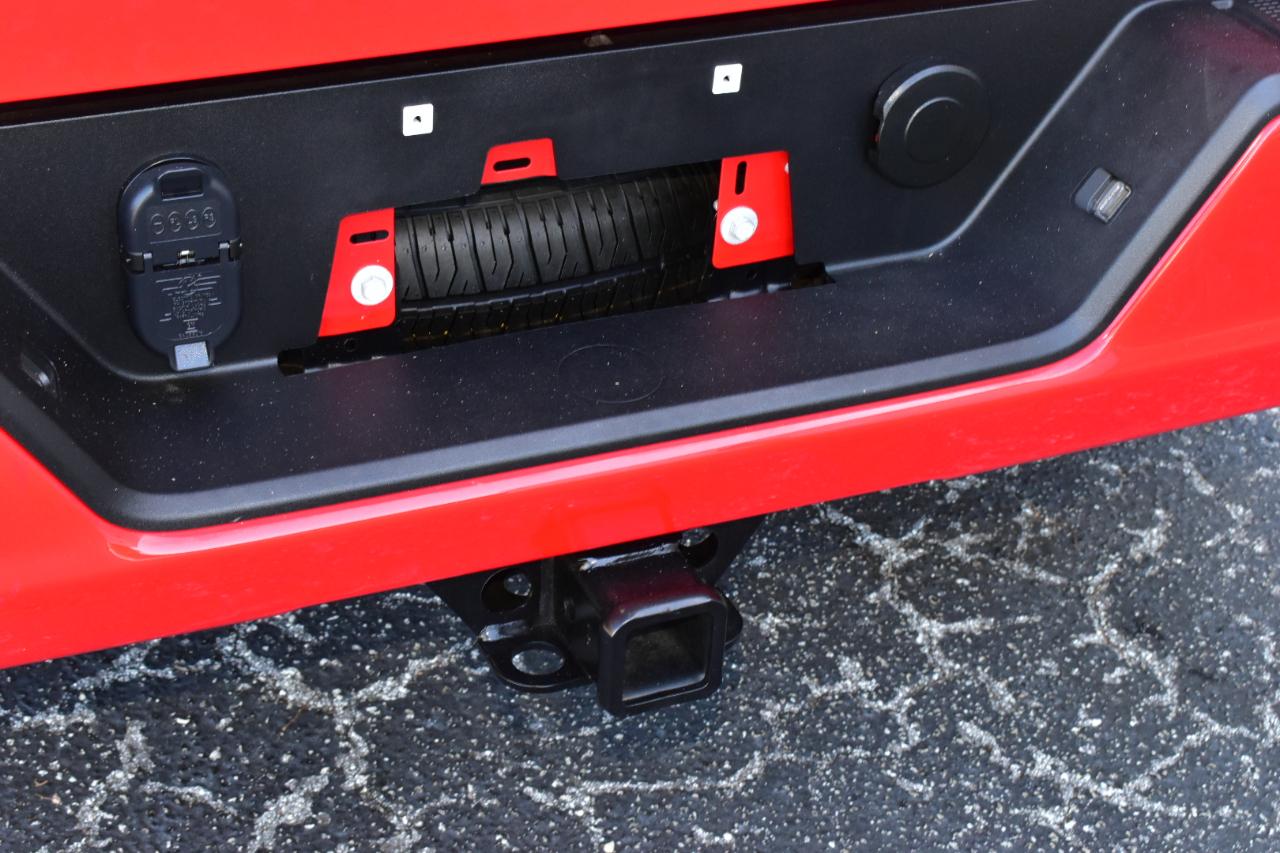 Chevrolet Silverado 1500 2WD Crew Cab 147" Custom 2025