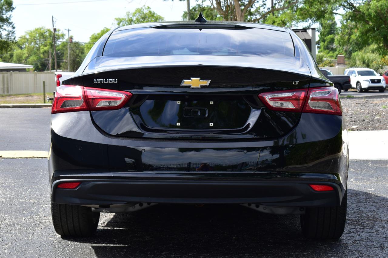 Chevrolet Malibu 4dr Sdn LT 2022