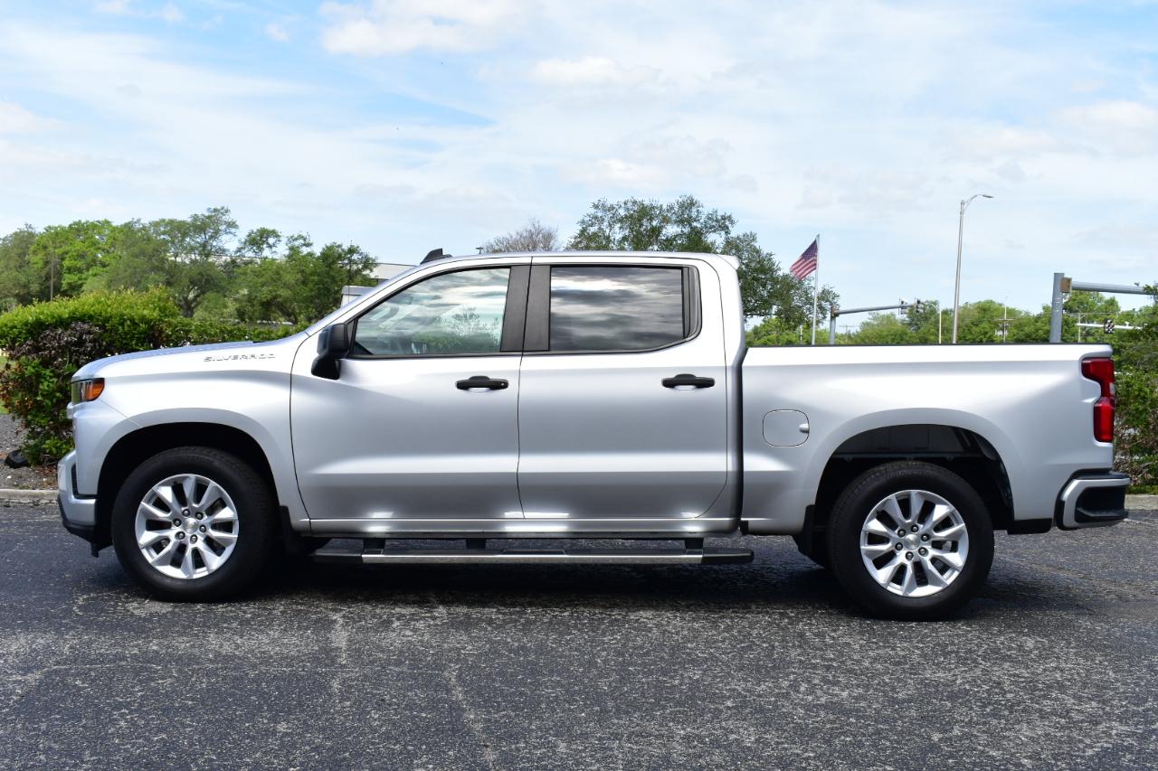 Chevrolet Silverado 1500 2WD Crew Cab 147" Custom 2022
