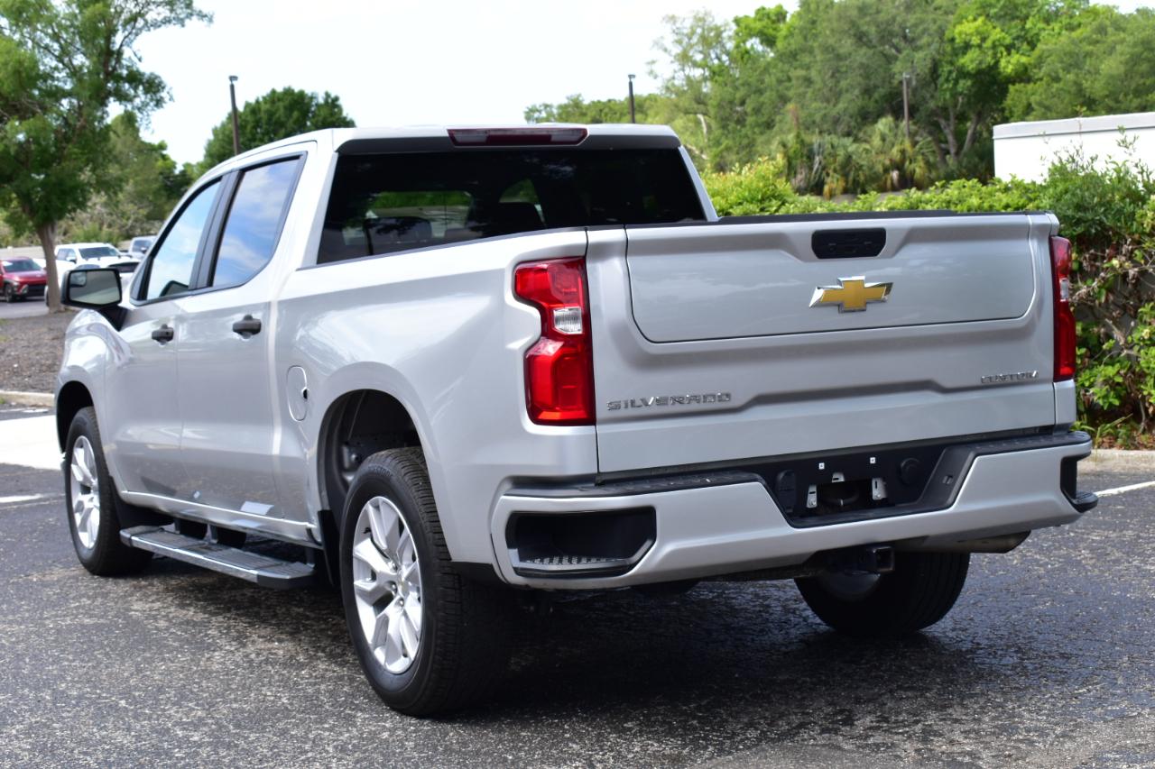 Chevrolet Silverado 1500 2WD Crew Cab 147" Custom 2022