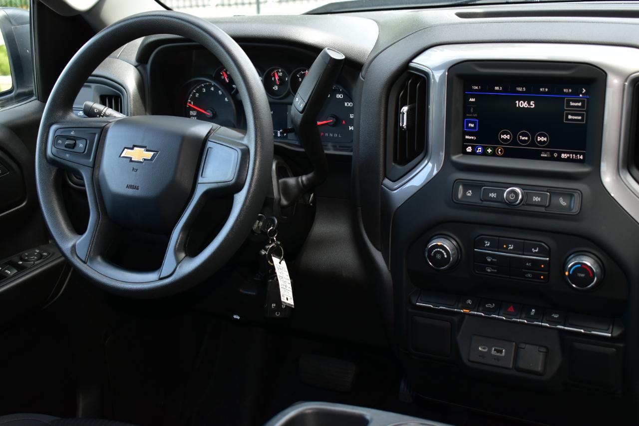 Chevrolet Silverado 1500 2WD Crew Cab 147" Custom 2022