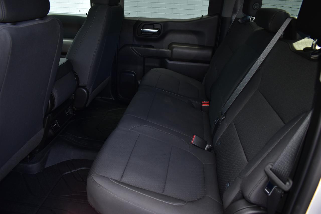 Chevrolet Silverado 1500 2WD Crew Cab 147" Custom 2022