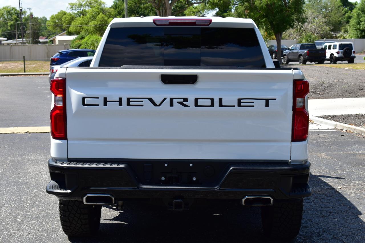 Chevrolet Silverado 1500 4WD Crew Cab 147" LT Trail Boss 2024
