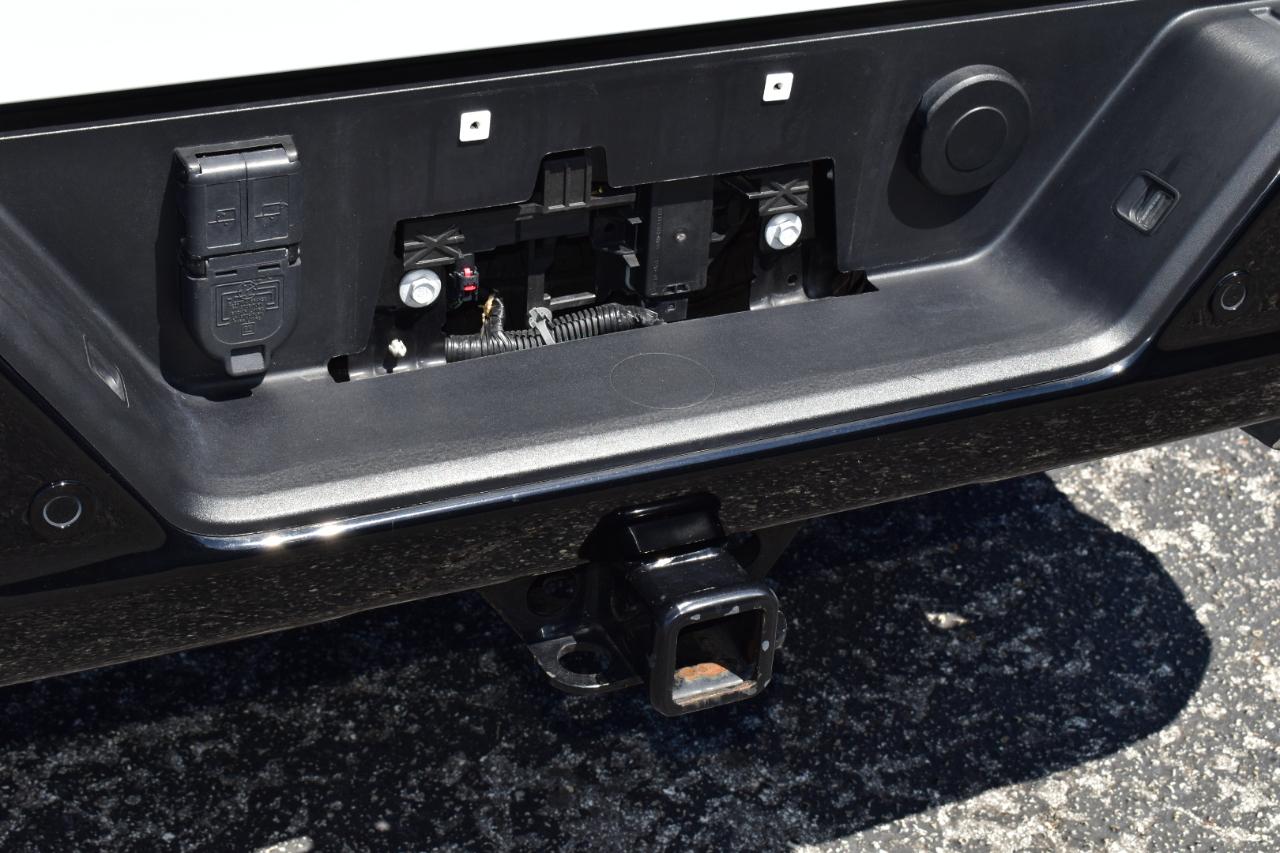 Chevrolet Silverado 1500 4WD Crew Cab 147" LT Trail Boss 2024