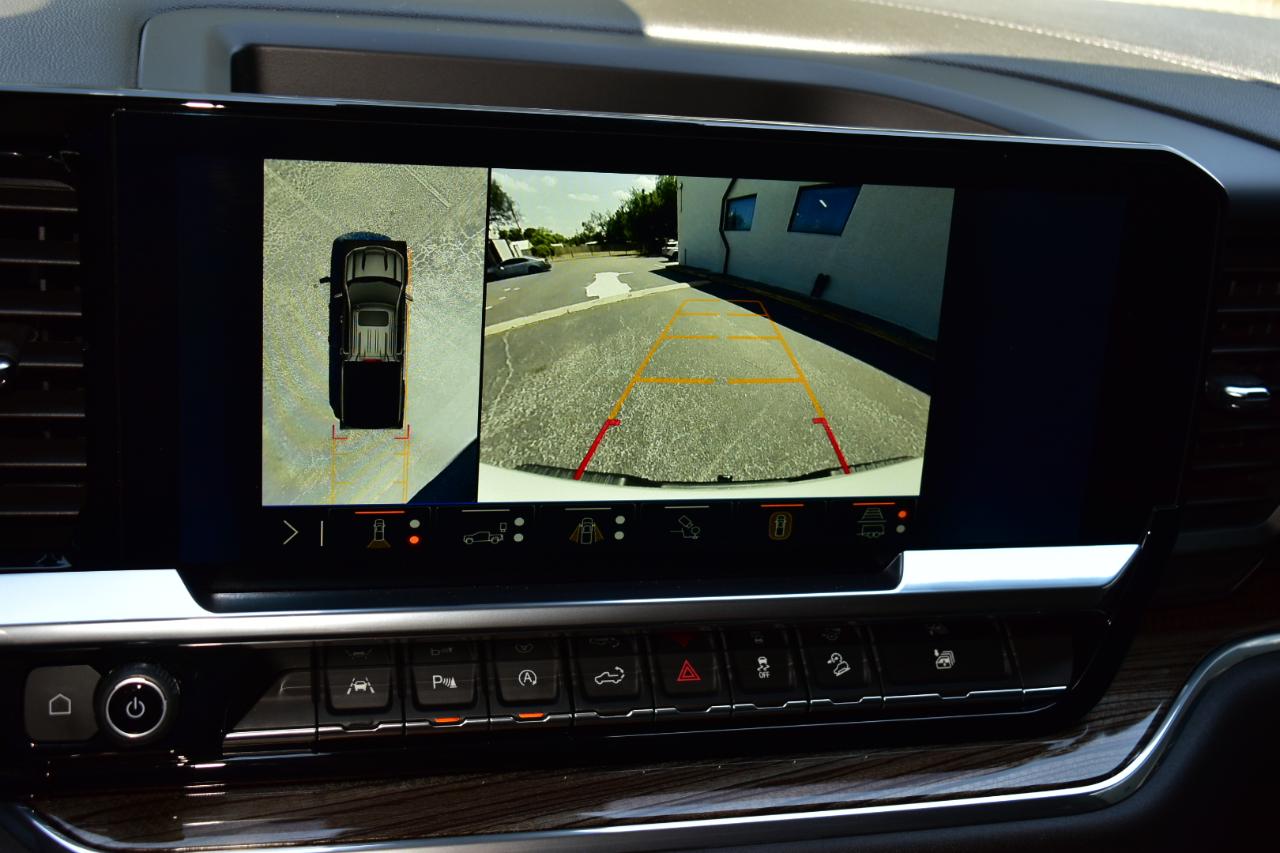 Chevrolet Silverado 1500 4WD Crew Cab 147" LT Trail Boss 2024