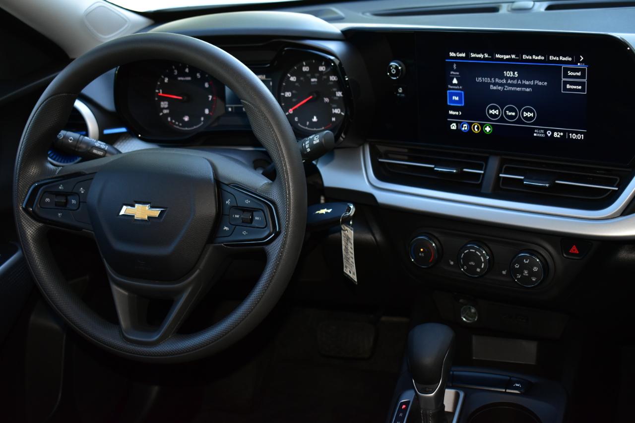 Chevrolet Trax FWD 4dr LS 2024