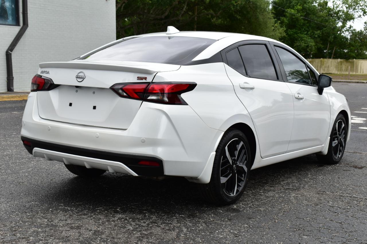 Nissan Versa SR CVT 2025