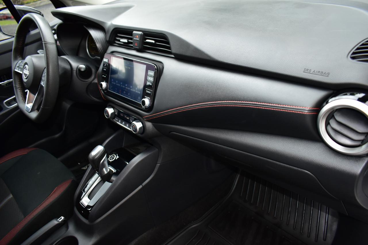 Nissan Versa SR CVT 2025