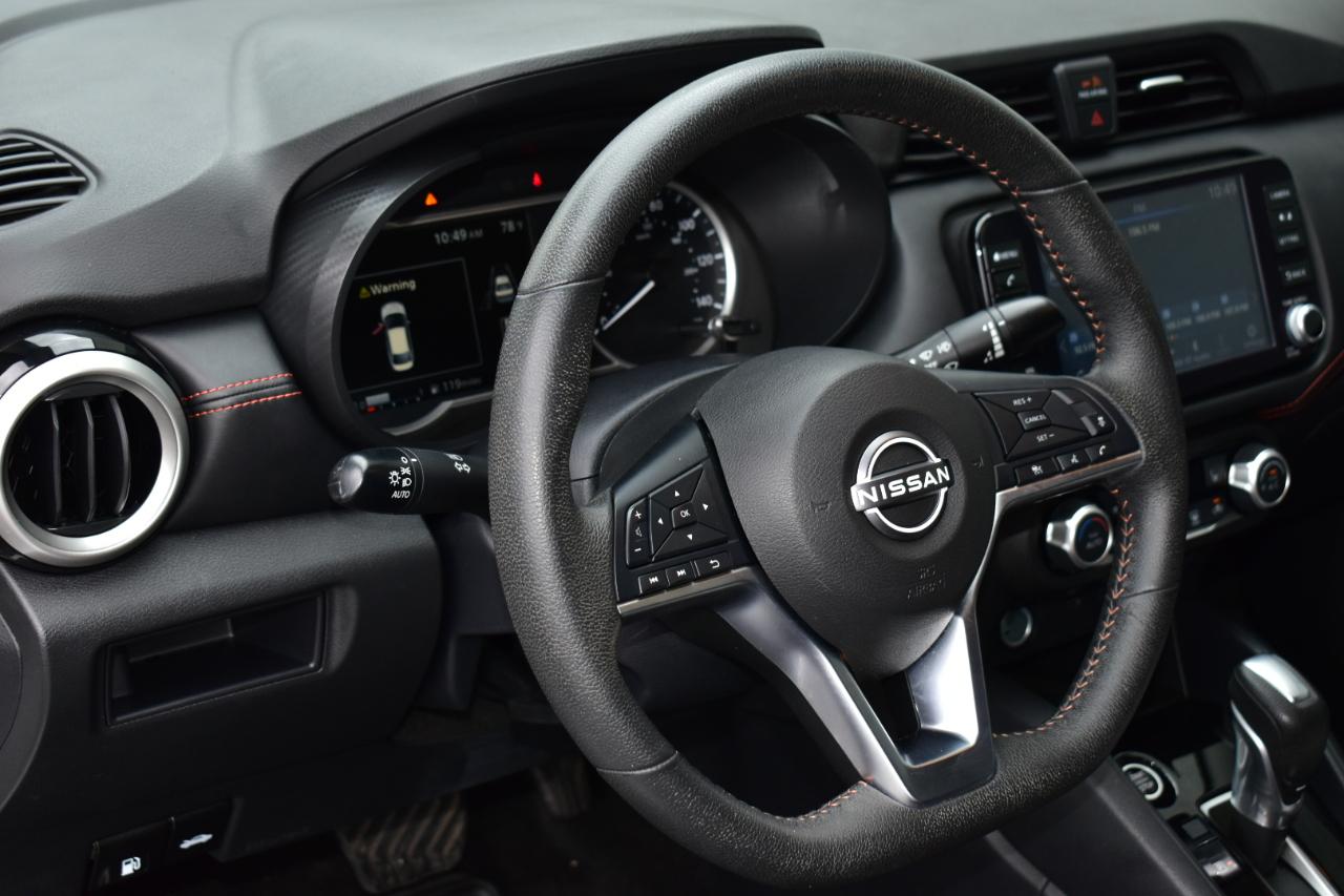 Nissan Versa SR CVT 2025