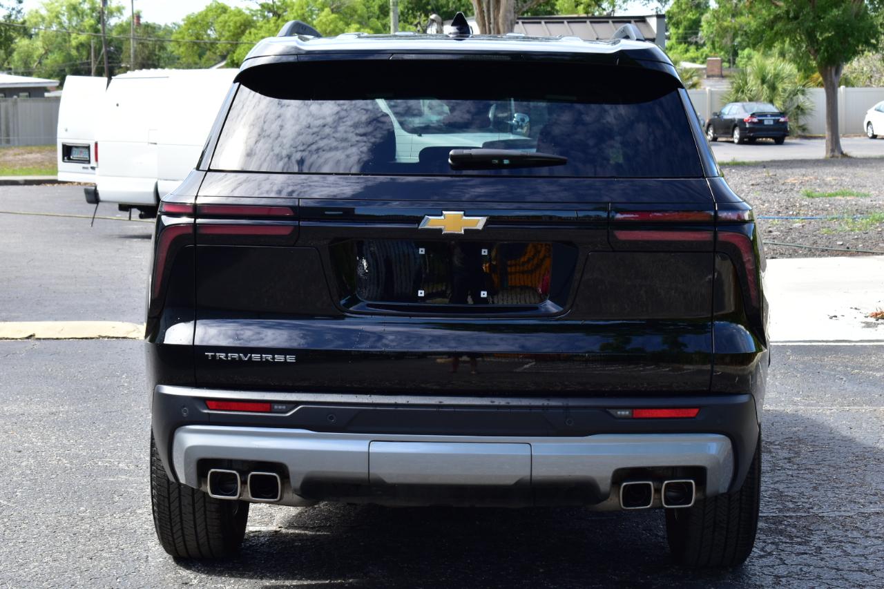 Chevrolet Traverse FWD 4dr LT w/1LT 2025