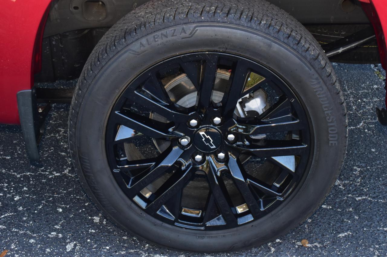 Chevrolet Silverado 1500 2WD Crew Cab 147" LT 2024